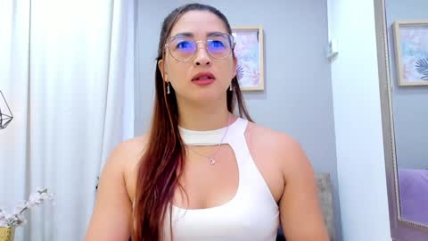      700  200   online show from 02/03/25, 12:14