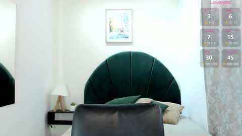      700  200   online show from 02/04/26, 07:42