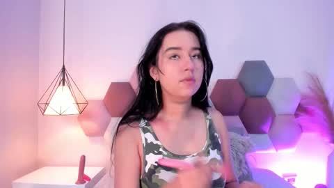  Lara Gold  online show from 12/03/25, 12:51