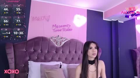 LaraKent online show from 05/18/26, 07:41