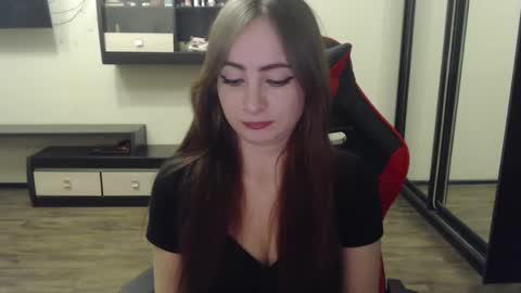 Snapshot of laralianna chatting on 02/26/25, 05:28 Laralianna online show from 02/26/25, 05:28