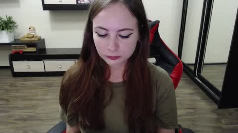 Snapshot of laralianna chatting on 09/08/25, 04:39 Laralianna online show from 09/08/25, 04:39