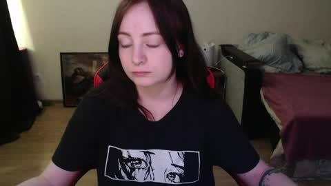 Snapshot of laralianna chatting on 05/20/26, 11:38 Laralianna online show from 05/20/26, 11:38