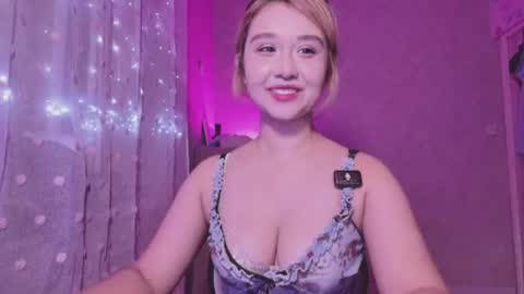 Snapshot of laramiaa chatting on 08/01/26, 06:51 Lara online show from 08/01/26, 06:51