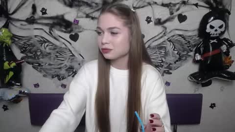 Snapshot of larapika chatting on 10/25/25, 05:08 LaraPika online show from 10/25/25, 05:08