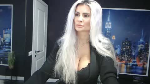 Snapshot of laras_moans chatting on 12/05/24, 09:50 laras_moans online show from 12/05/24, 09:50