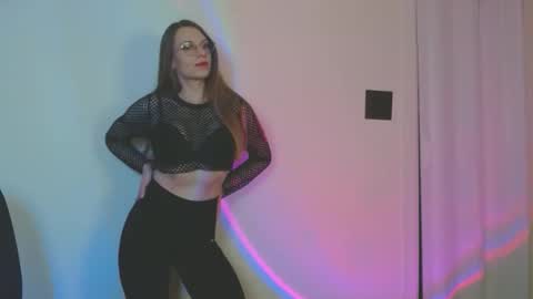 larawintersxxx online show from 12/18/25, 09:21