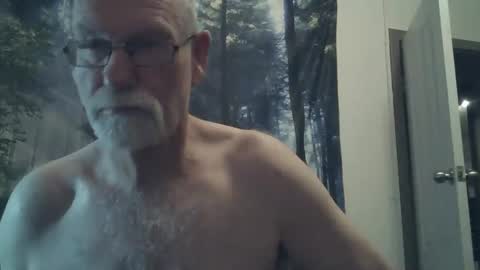 Larbie online show from 12/24/24, 05:44