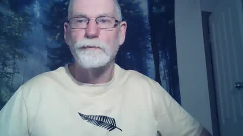 Larbie online show from 01/04/25, 11:54