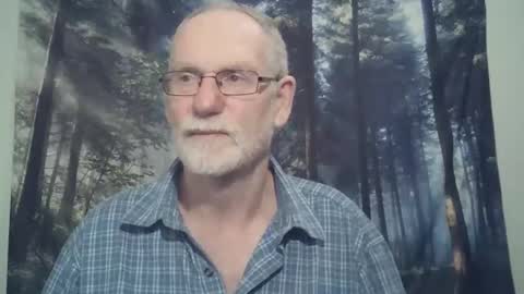 Larbie online show from 01/16/25, 04:07