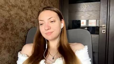 Eva online show from 07/04/26, 07:03