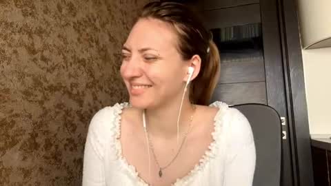 Eva online show from 07/10/26, 05:23