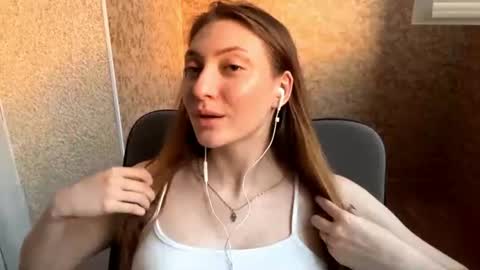 Eva online show from 07/11/26, 04:21