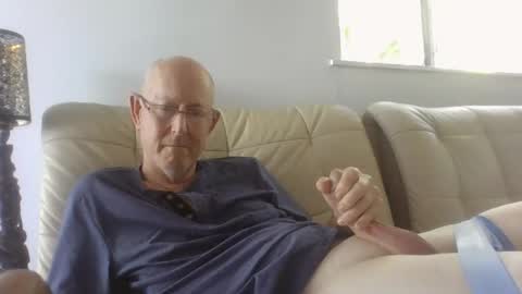 largerthan-   say hi on entry online show from 02/07/26, 12:47