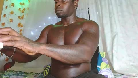 Snapshot of largo_eddy chatting on 01/10/26, 08:16 Largo eddy online show from 01/10/26, 08:16