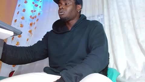 Snapshot of largo_eddy chatting on 01/13/26, 12:16 Largo eddy online show from 01/13/26, 12:16