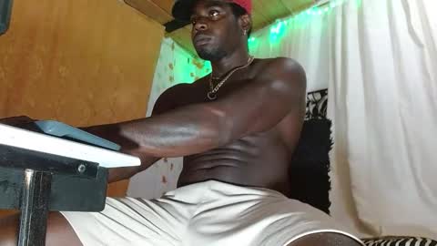 Snapshot of largo_eddy chatting on 02/20/26, 08:27 Largo eddy online show from 02/20/26, 08:27