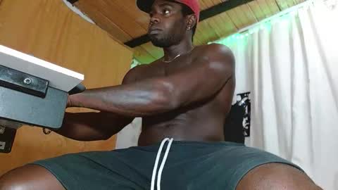 Snapshot of largo_eddy chatting on 03/03/26, 11:16 Largo eddy online show from 03/03/26, 11:16