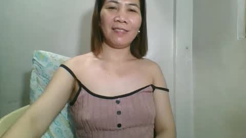 Larice online show from 11/24/25, 04:29