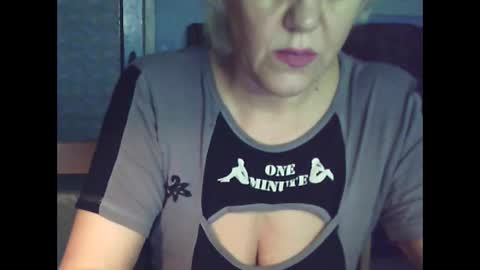 larisaq4ugo24 online show from 01/30/25, 12:48