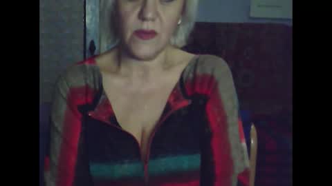 larisaq4ugo24 online show from 02/05/25, 12:38