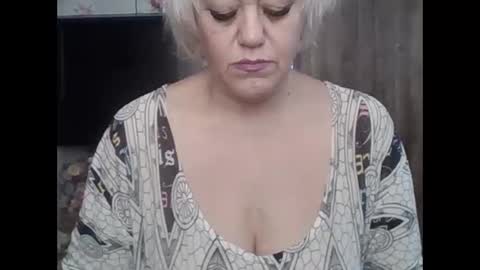 larisaq4ugo24 online show from 10/07/25, 06:54