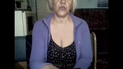 Snapshot of larisaq4ugo24 chatting on 05/30/26, 08:00 larisaq4ugo24 online show from 05/30/26, 08:00