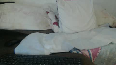 Snapshot of lariss__ chatting on 01/05/26, 05:27 Lariss online show from 01/05/26, 05:27