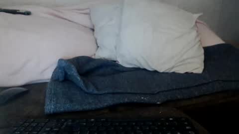 Snapshot of lariss__ chatting on 01/09/26, 09:27 Lariss online show from 01/09/26, 09:27