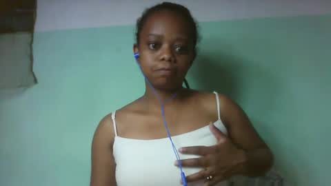 larissa645771 online show from 10/01/25, 08:53