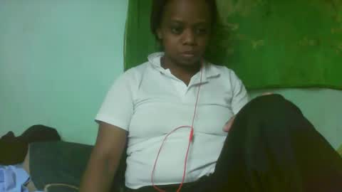 larissa645771 online show from 03/19/26, 08:18