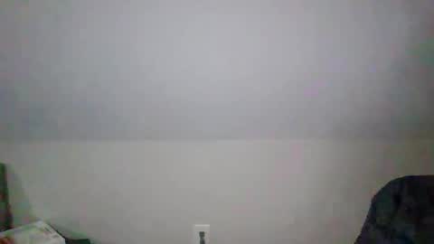 Snapshot of larry77733217 chatting on 01/08/25, 03:29 larry77733217 online show from 01/08/25, 03:29