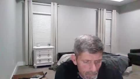 Snapshot of larry77733217 chatting on 04/02/26, 04:21 larry77733217 online show from 04/02/26, 04:21