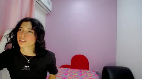 Snapshot of larry_craft chatting on 02/28/26, 08:32 larry online show from 02/28/26, 08:32