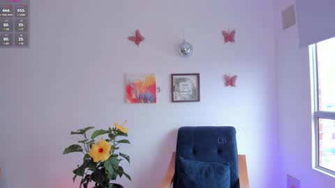 Lary  online show from 02/08/25, 08:10