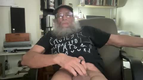 chris online show from 02/11/26, 07:41