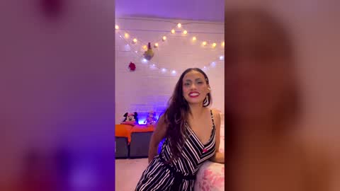Snapshot of lasexbellaylabestia chatting on 04/30/26, 03:02 lasexbellaylabestia online show from 04/30/26, 03:02