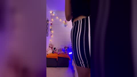 Snapshot of lasexbellaylabestia chatting on 05/01/26, 03:00 lasexbellaylabestia online show from 05/01/26, 03:00