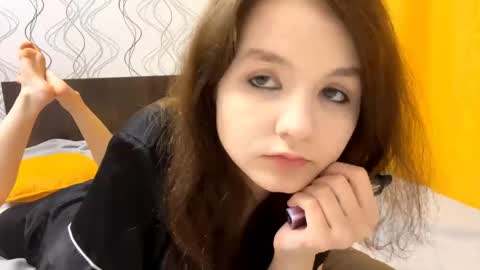 Mila online show from 05/31/26, 06:20