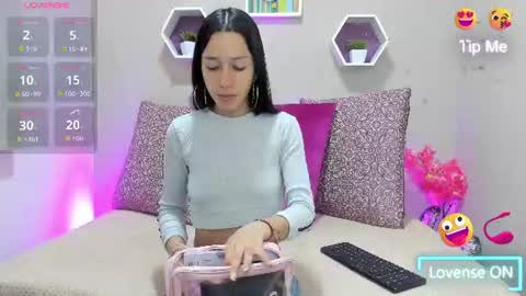 Snapshot of laskhmi_ chatting on 07/10/26, 01:47 Tania online show from 07/10/26, 01:47