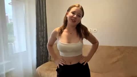 Sandy online show from 08/03/26, 02:00