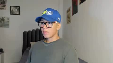 Snapshot of lass_nazar chatting on 10/28/25, 01:20 lass_nazar online show from 10/28/25, 01:20