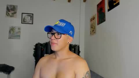 Snapshot of lass_nazar chatting on 11/29/25, 02:25 lass_nazar online show from 11/29/25, 02:25