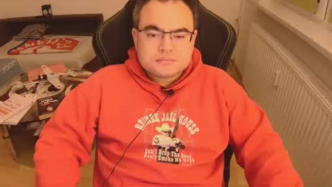 latexboy893 online show from 12/01/25, 11:10