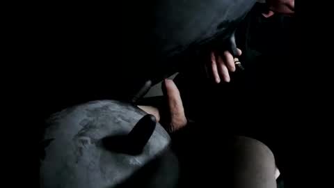 Snapshot of latexchris77 chatting on 12/26/24, 12:14 latexchris77 online show from 12/26/24, 12:14