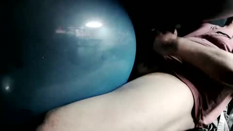 Snapshot of latexchris77 chatting on 12/30/24, 04:29 latexchris77 online show from 12/30/24, 04:29