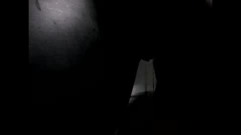 Snapshot of latexchris77 chatting on 12/31/24, 08:04 latexchris77 online show from 12/31/24, 08:04