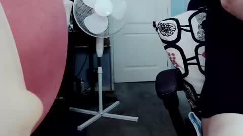 latexchris77 online show from 06/07/26, 11:14