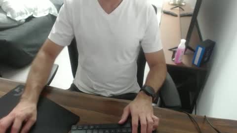 latexdave84 online show from 03/03/26, 10:32