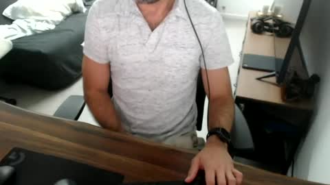 latexdave84 online show from 07/10/26, 02:27